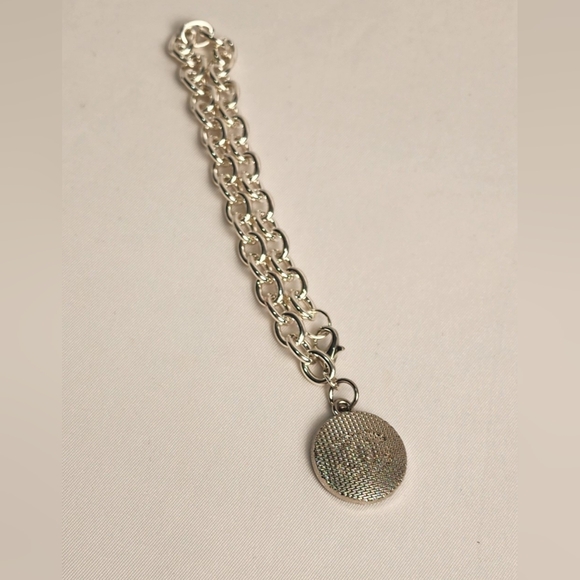 Chanel Silver Chain Bracelet - Picture 2 of 8